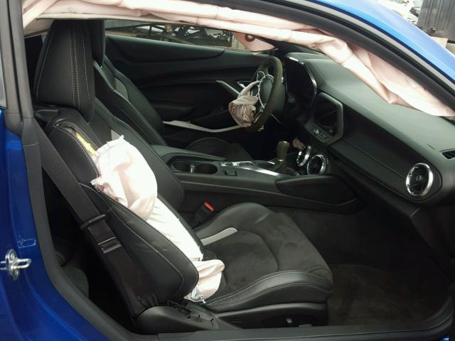 1G1FE1R7XH0191884 - 2017 CHEVROLET CAMARO SS Azul foto 5