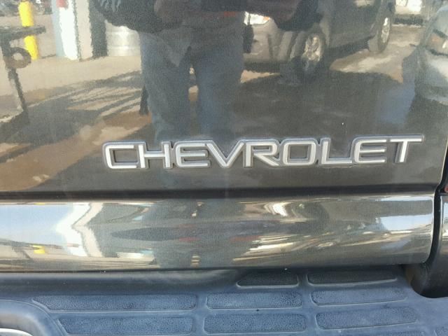 3GNEC16Z64G108009 - 2004 CHEVROLET SUBURBAN C GRAY photo 9