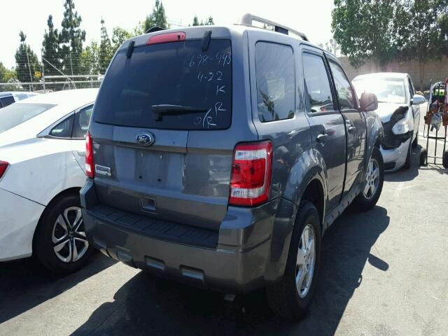 1FMCU0D76AKC73728 - 2010 FORD ESCAPE XLT GRAY photo 4