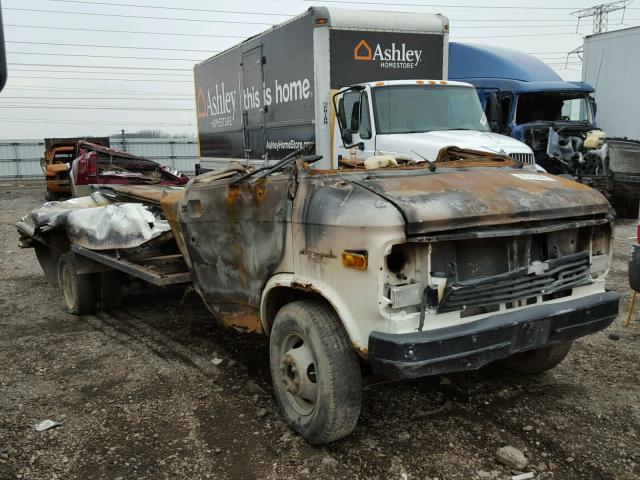 2GBHG31M4D4159294 - 1983 CHEVROLET G30 WHITE photo 1