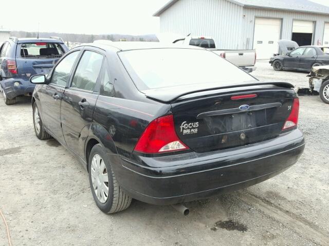 1FAFP34391W295776 - 2001 FORD FOCUS SE BLACK photo 3