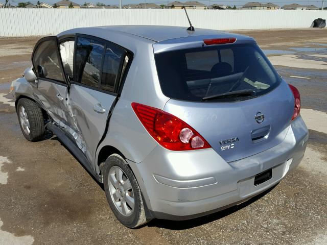 3N1BC13E27L386899 - 2007 NISSAN VERSA S SILVER photo 3