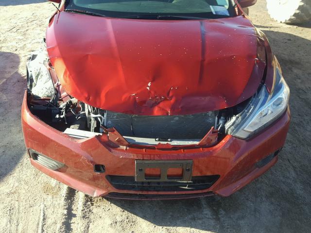 1N4AL3AP4GC230812 - 2016 NISSAN ALTIMA 2.5 RED photo 9