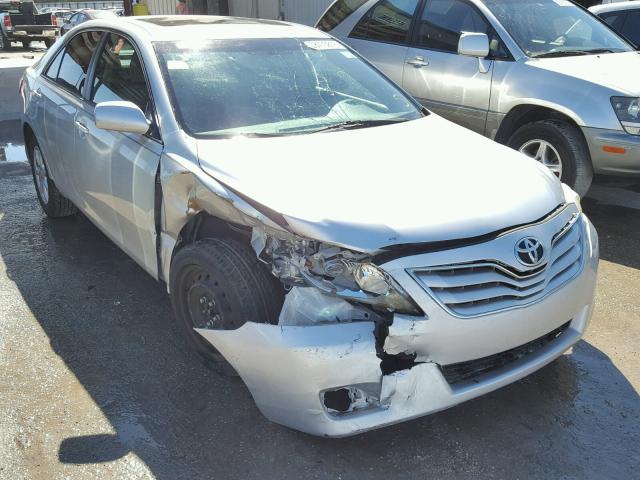 4T1BF3EK5BU203671 - 2011 TOYOTA CAMRY BASE SILVER photo 1