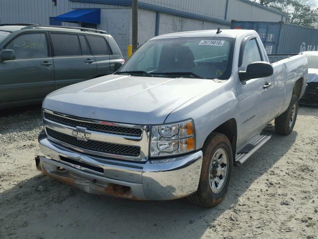 1GCNKPE08DZ396214 - 2013 CHEVROLET SILVERADO SILVER photo 2