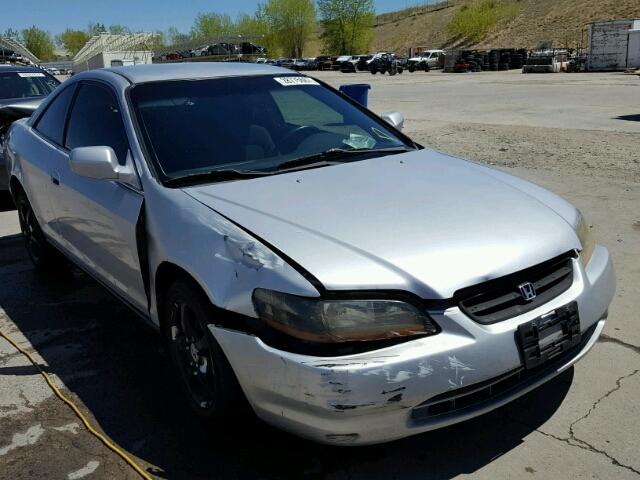 1HGCG2242XA032040 - 1999 HONDA ACCORD SILVER photo 1