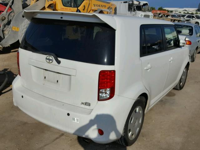 JTLZE4FE9B1128662 - 2011 TOYOTA SCION XB თეთრი ფოტო 4