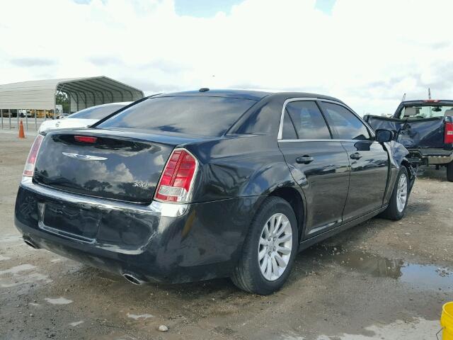 2C3CA4CG6BH514593 - 2011 CHRYSLER 300 BLACK photo 4