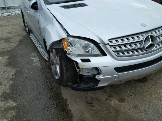 4JGBB75E96A132026 - 2006 MERCEDES-BENZ ML 500 SILVER photo 9