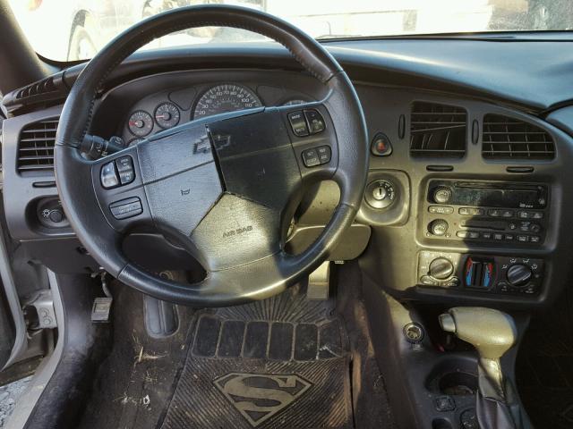 2G1WX12K039135573 - 2003 CHEVROLET MONTE CARL 银色 照片 9