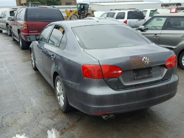 3VW2K7AJ5CM405773 - 2012 VOLKSWAGEN JETTA BASE Մոխրագույն լուսանկար 3