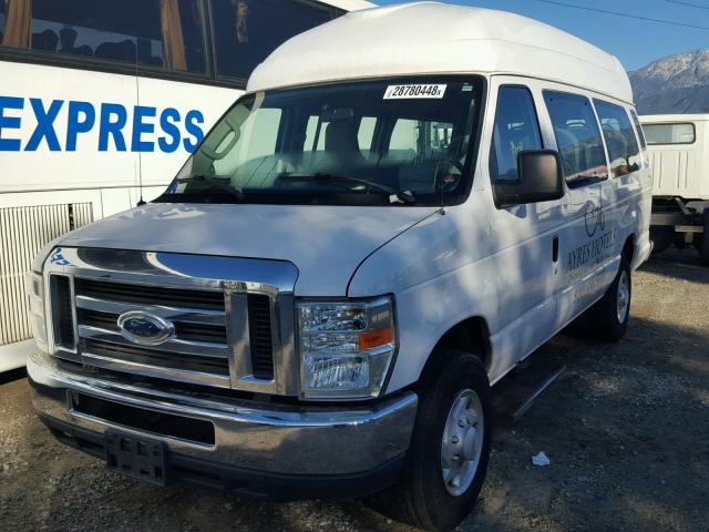 1FTSS3EL5BDB23716 - 2011 FORD ECONOLINE WHITE photo 2