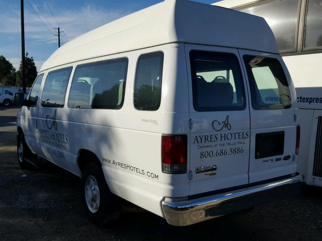 1FTSS3EL5BDB23716 - 2011 FORD ECONOLINE WHITE photo 3