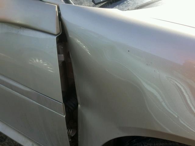 2G2WS522X41178402 - 2004 PONTIAC GRAND PRIX ოქროსფერი ფოტო 9