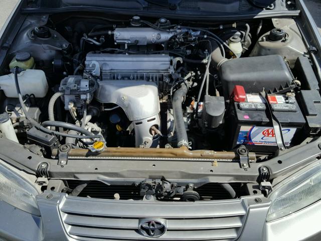 JT2BG22KXW0166655 - 1998 TOYOTA CAMRY CE GRAY photo 7