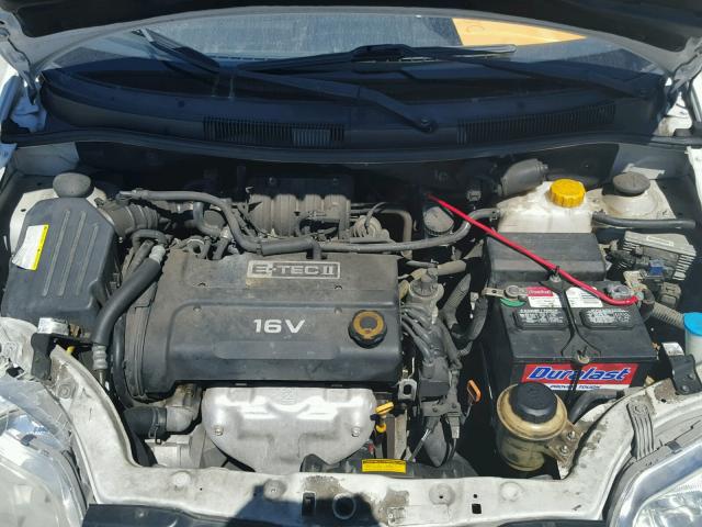 KL1TD66637B769484 - 2007 CHEVROLET AVEO BASE Biały zdjęcie 7