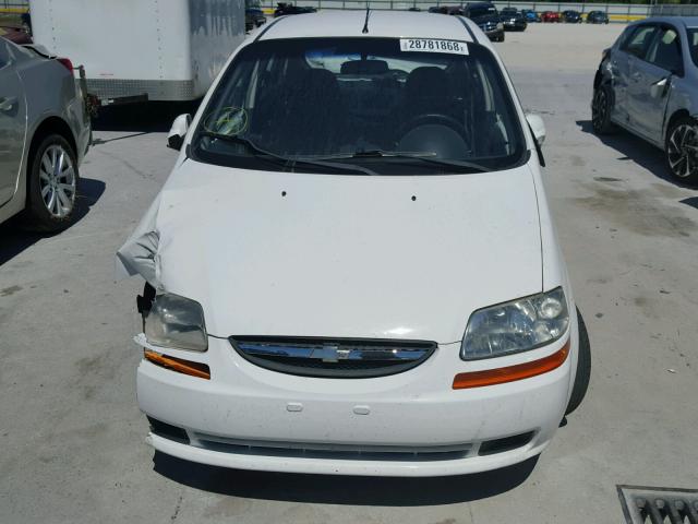 KL1TD66637B769484 - 2007 CHEVROLET AVEO BASE Biały zdjęcie 9