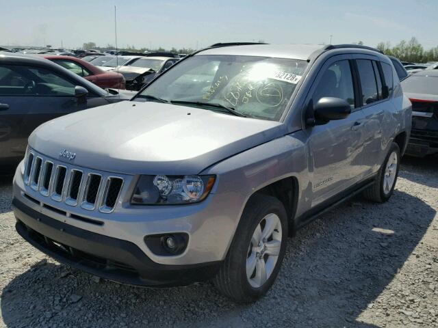 1C4NJCBA9GD567580 - 2016 JEEP COMPASS SP SILVER photo 2