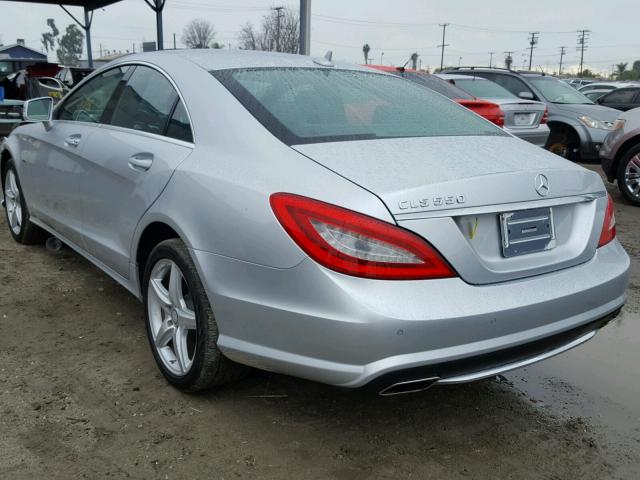 WDDLJ7DB6CA028615 - 2012 MERCEDES-BENZ CLS 550 SILVER photo 3