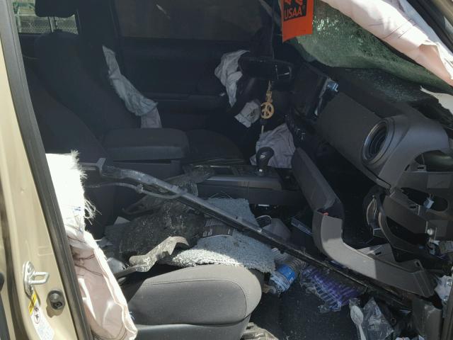 3TMCZ5AN9HM054688 - 2017 TOYOTA TACOMA DOU თაფლისფერი ფოტო 5