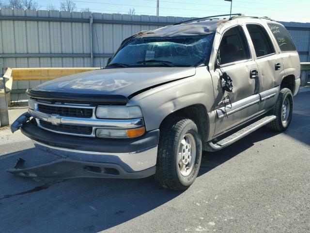 1GNEC13Z12R166658 - 2002 CHEVROLET TAHOE C150 GOLD photo 2