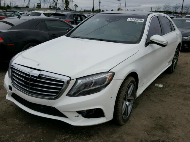 WDDUG8FB9FA153988 - 2015 MERCEDES-BENZ S 550 4MAT WHITE photo 2