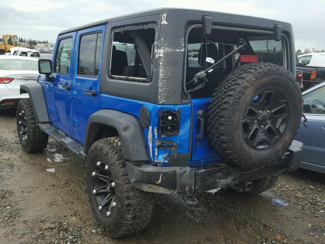 1C4BJWDG5GL102418 - 2016 JEEP WRANGLER U BLUE photo 3