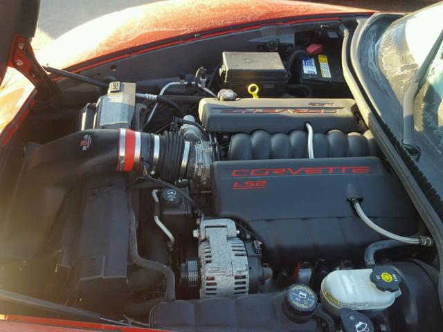 1G1YY24U455114378 - 2005 CHEVROLET CORVETTE RED photo 7