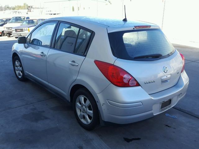 3N1BC13E47L428134 - 2007 NISSAN VERSA S SILVER photo 3