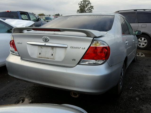 4T1BF30K25U105063 - 2005 TOYOTA CAMRY LE SILVER photo 4