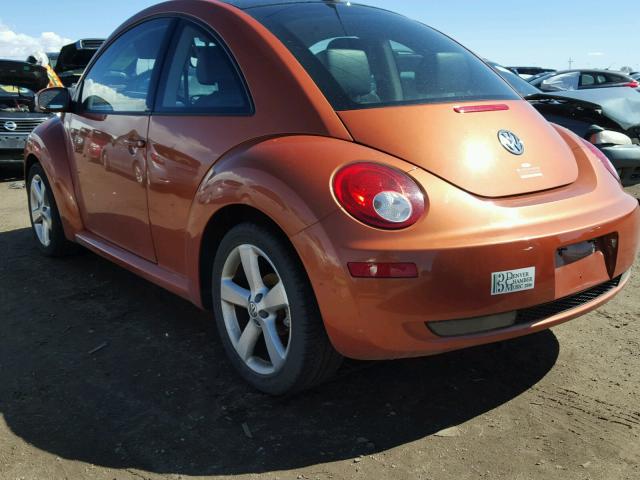 3VWPW3AG3AM016604 - 2010 VOLKSWAGEN NEW BEETLE ORANGE photo 3