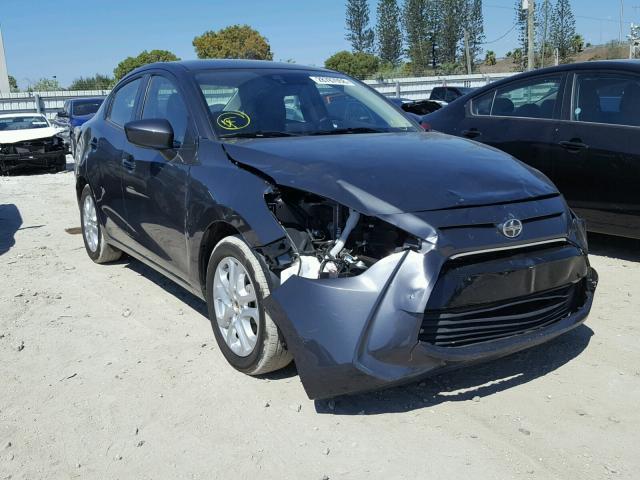 3MYDLBZV4GY142470 - 2016 TOYOTA SCION IA GRAY photo 1