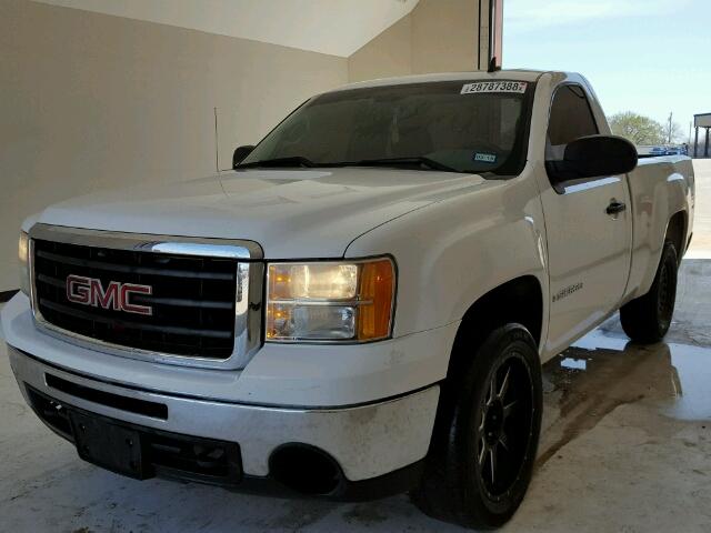 1GTEC14XX9Z233127 - 2009 GMC SIERRA C15 WHITE photo 2