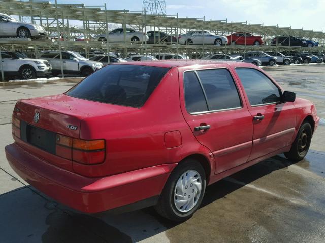 3VWRF81H9WM222077 - 1998 VOLKSWAGEN JETTA TDI RED photo 4