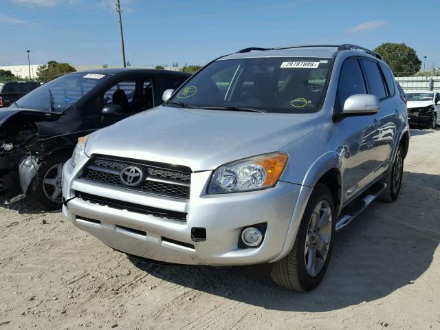 JTMWF4DV1B5039370 - 2011 TOYOTA RAV4 SPORT SILVER photo 2