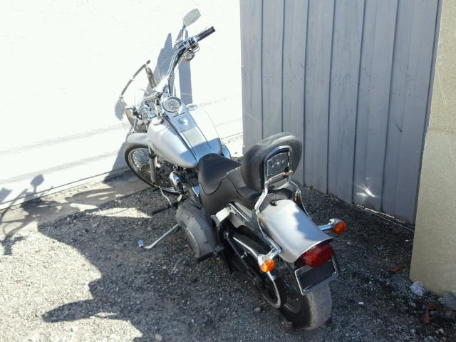 1HD1BHY192Y039960 - 2002 HARLEY-DAVIDSON FXST SILVER photo 3