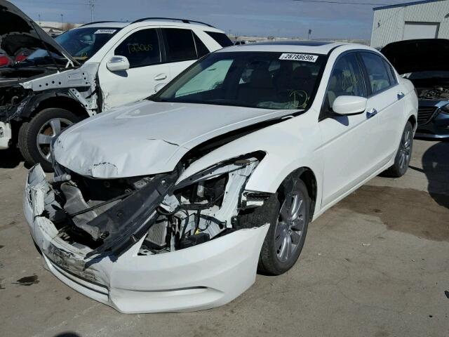 1HGCP3F86CA039876 - 2012 HONDA ACCORD EXL WHITE photo 2