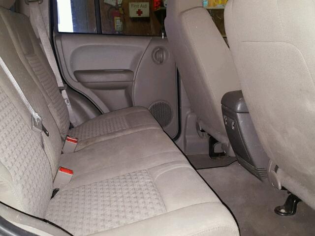 1J4GL38K55W647733 - 2005 JEEP LIBERTY RE TEAL photo 6