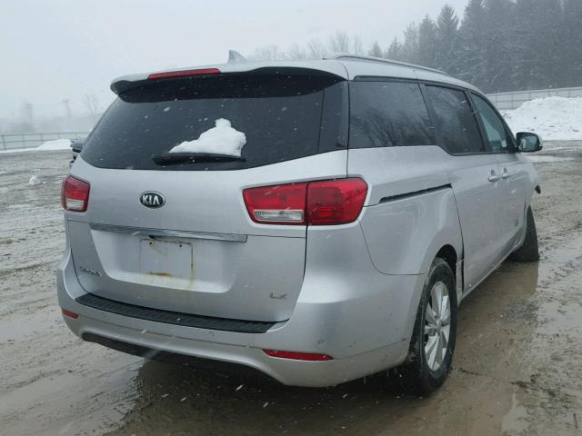 KNDMB5C18G6106975 - 2016 KIA SEDONA LX SILVER photo 4