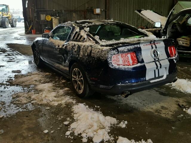 1ZVBP8AM7C5234323 - 2012 FORD MUSTANG BLUE photo 3