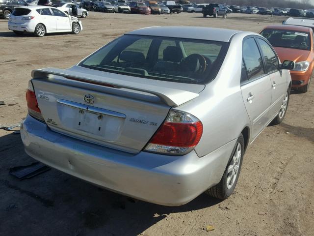 4T1BE32K45U396181 - 2005 TOYOTA CAMRY LE SILVER photo 4