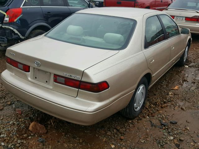 4T1BG22K3WU360617 - 1998 TOYOTA CAMRY CE BEIGE photo 4