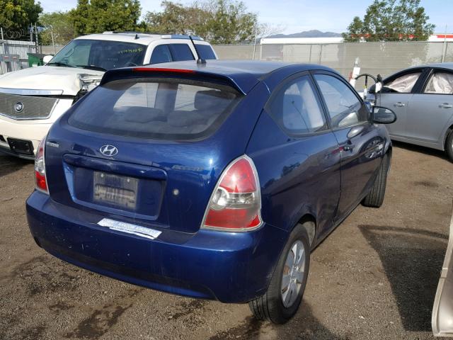 KMHCM36CX8U073509 - 2008 HYUNDAI ACCENT GS BLUE photo 4