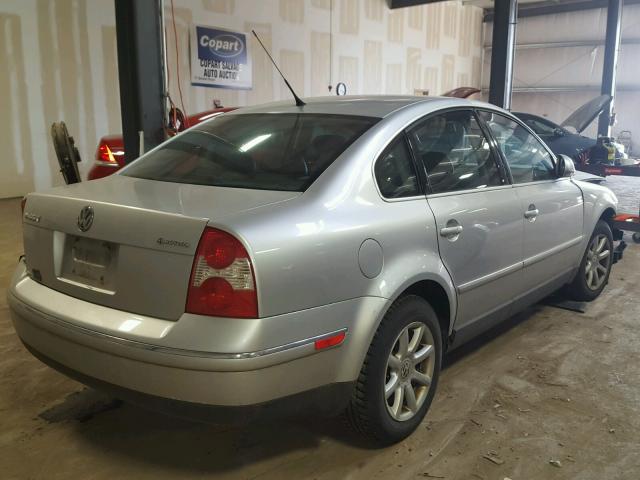 WVWPD63B64P191245 - 2004 VOLKSWAGEN PASSAT GLS SILVER photo 4