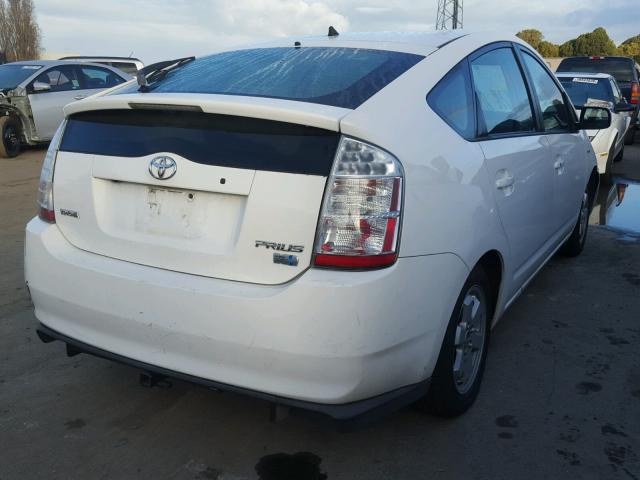 JTDKB20U663156729 - 2006 TOYOTA PRIUS WHITE photo 4