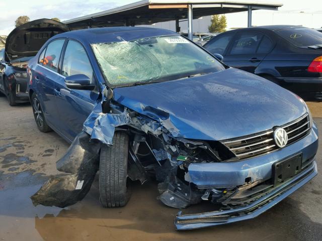 3VWDB7AJXHM238892 - 2017 VOLKSWAGEN JETTA SE BLUE photo 1