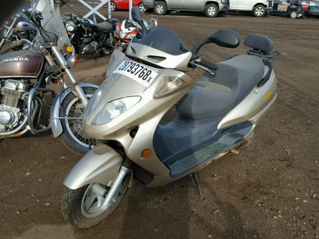 3CG3E1A4363005066 - 2008 TANK SCOOTER TAN photo 2