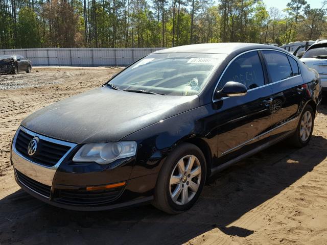 WVWJK73C48P049850 - 2008 VOLKSWAGEN PASSAT TUR BLACK photo 2