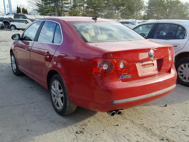 3VWSF71K57M047996 - 2007 VOLKSWAGEN JETTA 2.5 RED photo 3