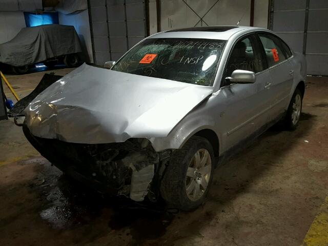 WVWRH63B73P193792 - 2003 VOLKSWAGEN PASSAT GLX 银色 照片 2